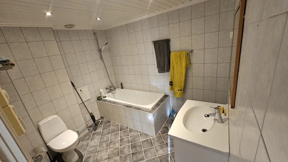 Bad før overflatefornying